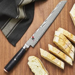 Køkkenknive & Sakse<MIYABI 5000 FC-D Brødkniv 24 cm