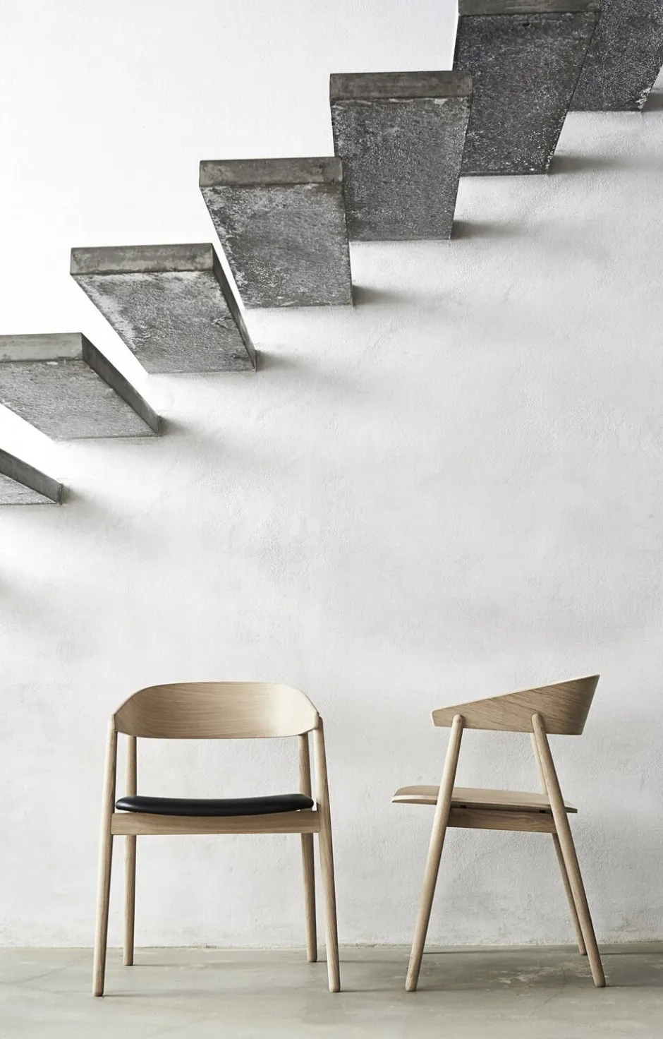 Møbler<Andersen - Furniture AC2 armchair Oak white pigm. lacquer veneer seat