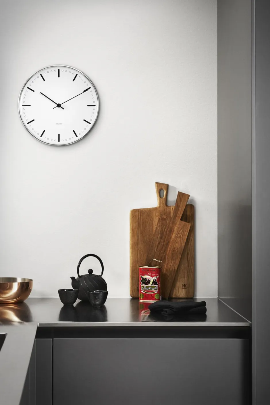 Ure & Vejrstationer<Arne Jacobsen Clocks AJ city hall væg-ur 29 cm.