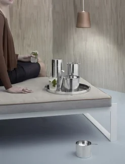 Kontorartikler<Stelton Arne Jacobsen vippeaskebæger H 8 cm steel