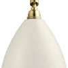 Væglamper<Gubi BL7 Wall lamp bone china/brass switch on backplate
