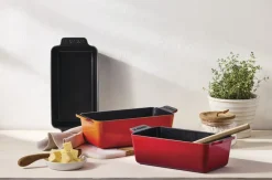 Bageartikler<Le Creuset Brødform 23cm Cerise