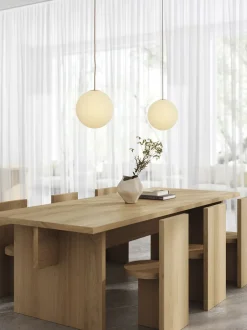 Pendler<Nordic Tales Bright Spot Aluminium - Black cable