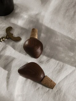 Køkkenartikler|Bar & Vin<Ferm Living Cairn Wine Stoppers - Set of 2 - Dark Brown