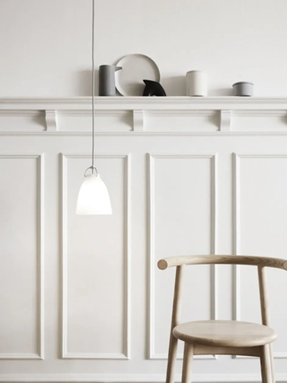 Pendler<Fritz Hansen Caravaggio P1 Opal, glass
