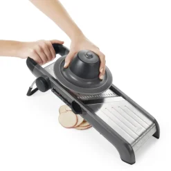 Køkkenartikler<OXO Chef's Mandolin 2. 0