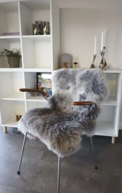 Skind<NATURES Collection 90cm-up New Zealand Sheepskin, Long Wool Light Grey 90x60