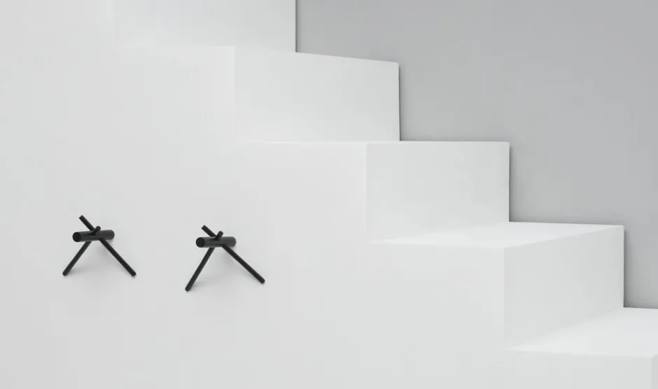 Knager & Knagerækker<Normann Copenhagen Curve knage Sort
