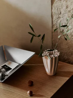 Vaser & Urtepotteskjulere<Ferm Living Dedali Vase - H18 - Off-white