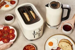 Køkkenmaskiner<KitchenAid Elkedel 1,7 L Creme