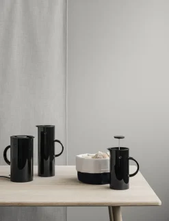 Kaffe & Te<Stelton EM77 termokande 1 l, black