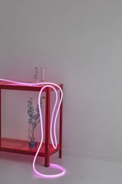 Lyskæder<Studio About FLEX TUBE, 5 M, BRIGHT PINK