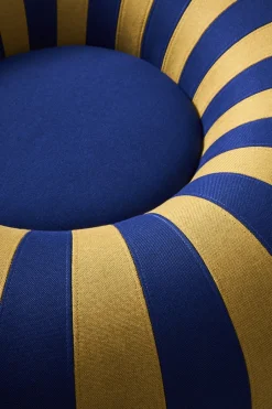 Møbler<Studio About FLOAT, SMALL, DARK BLUE/OCHRE