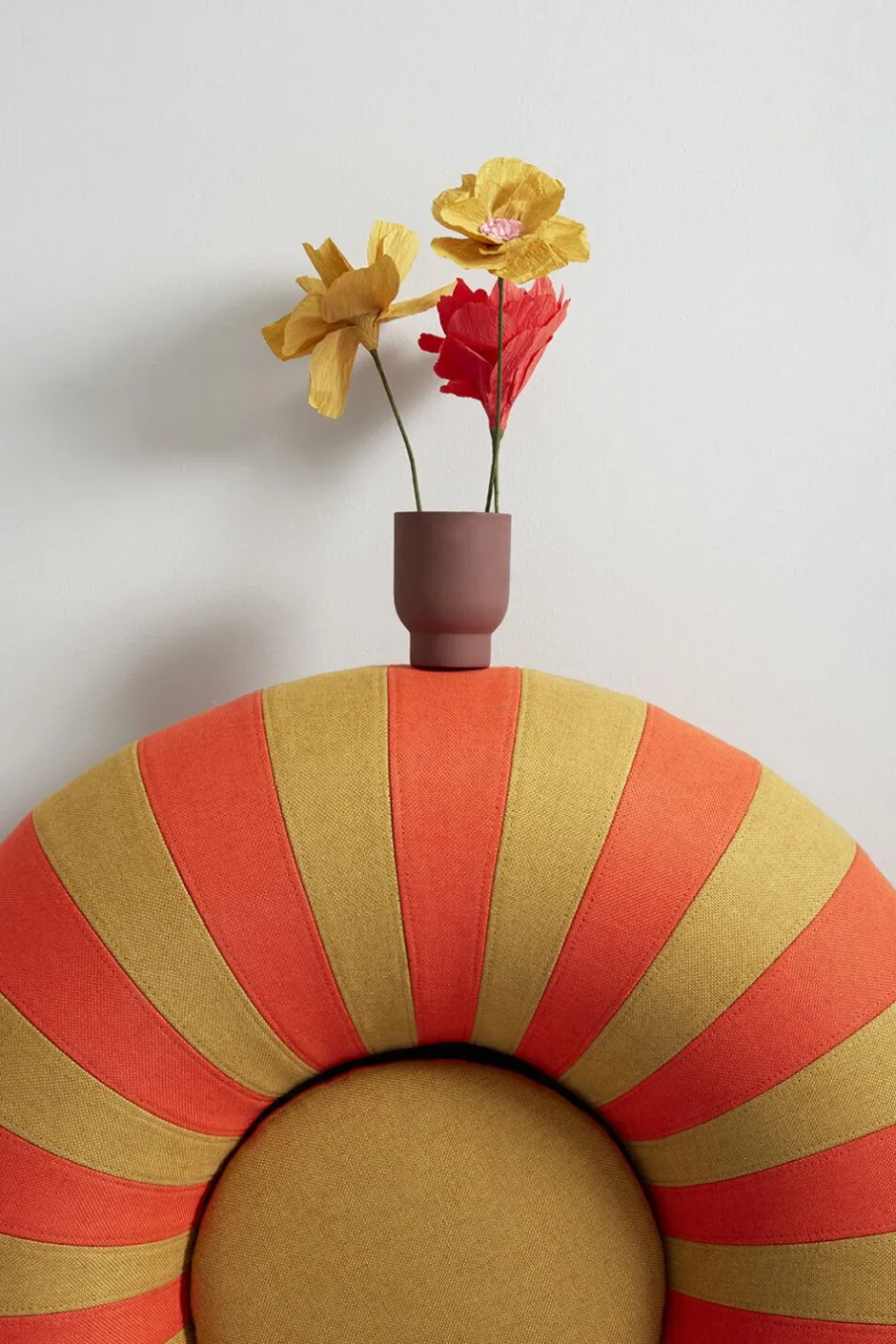 Møbler<Studio About FLOAT, SMALL, OCHRE/RED