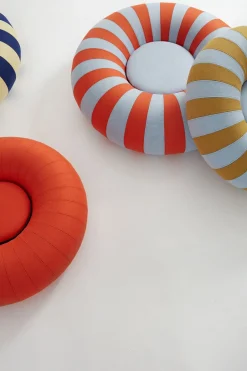 Møbler<Studio About FLOAT, SMALL, RED
