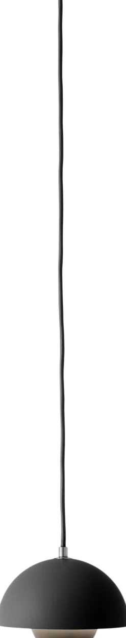 Pendler<&Tradition Flowerpot Pendant VP10 Matt black