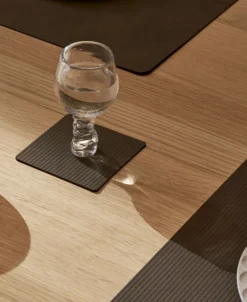 Tekstiler Til Borddækning<LIND DNA Glass Mat Square Corduroy