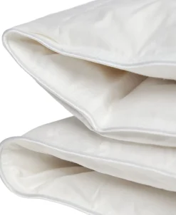 Dyner<Magasin du Nord Collection Guld Moskusdun Junior dyne - Lun 100x140 cm.