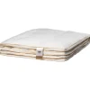 Dyner<Magasin du Nord Collection Guld Moskusdun Täcke - Medium 150x210 cm.