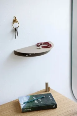 Møbler<Moebe Half Moon Shelf: Terracotta: Small