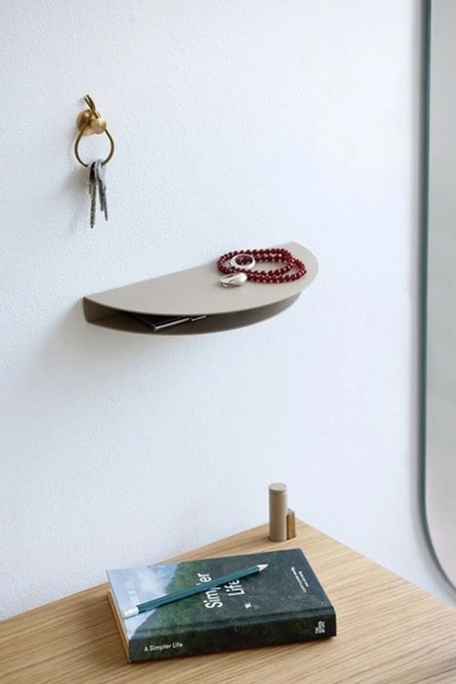 Møbler<Moebe Half Moon Shelf: Terracotta: Small