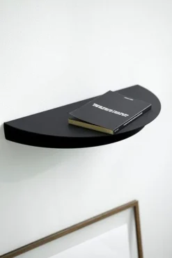 Møbler<Moebe Half Moon Shelf: Terracotta: Small