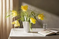 Vaser & Urtepotteskjulere<Kähler Hammershøi Unfold Vase H20. 5 cm hvid