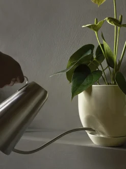 Vaser & Urtepotteskjulere<Audo Copenhagen Hydrous Planter, Ø12, Ashen