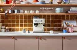 Kaffe & Te<KitchenAid halvautomatisk espressomaskine-5KES6551EPL