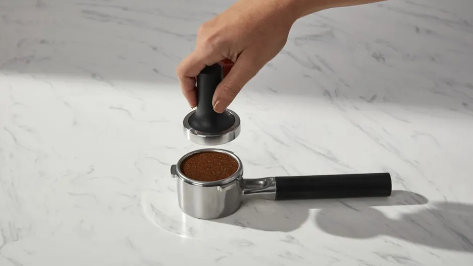 Kaffe & Te<KitchenAid halvautomatisk espressomaskine-5KES6551EPL