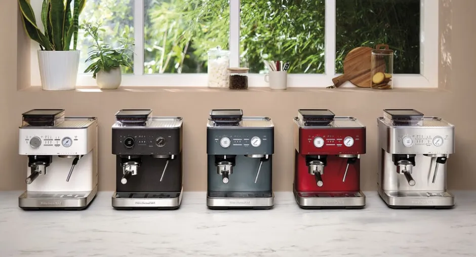 Kaffe & Te<KitchenAid halvautomatisk espressomaskine-5KES6551EBK