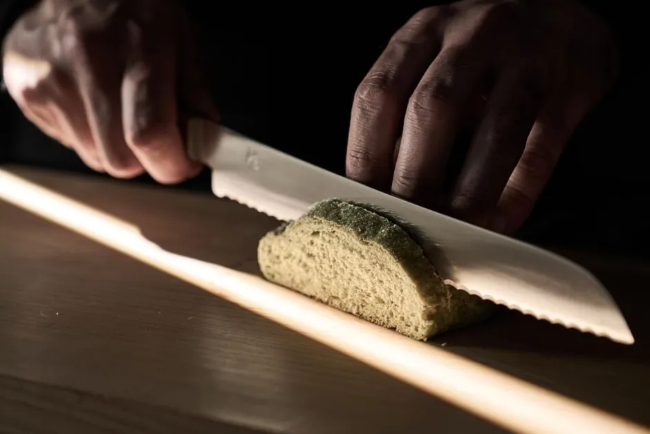 Køkkenknive & Sakse<MIYABI Koya Brødkniv 23 cm