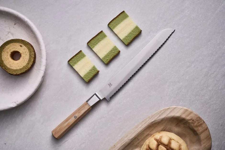 Køkkenknive & Sakse<MIYABI Koya Brødkniv 23 cm