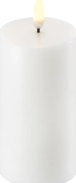 Lys & Lysestager|Elektriske Julelys<Uyuni LED Pillar Candle - Nordic White - 5,8 x 10 cm