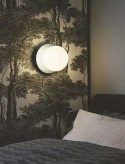 Væglamper|Loftlamper<Nuura Liila 1 Medium IP44, light silver / opal