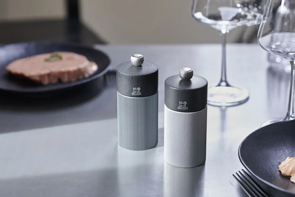 Køkkenartikler<Peugeot Line Sæt incl tragt