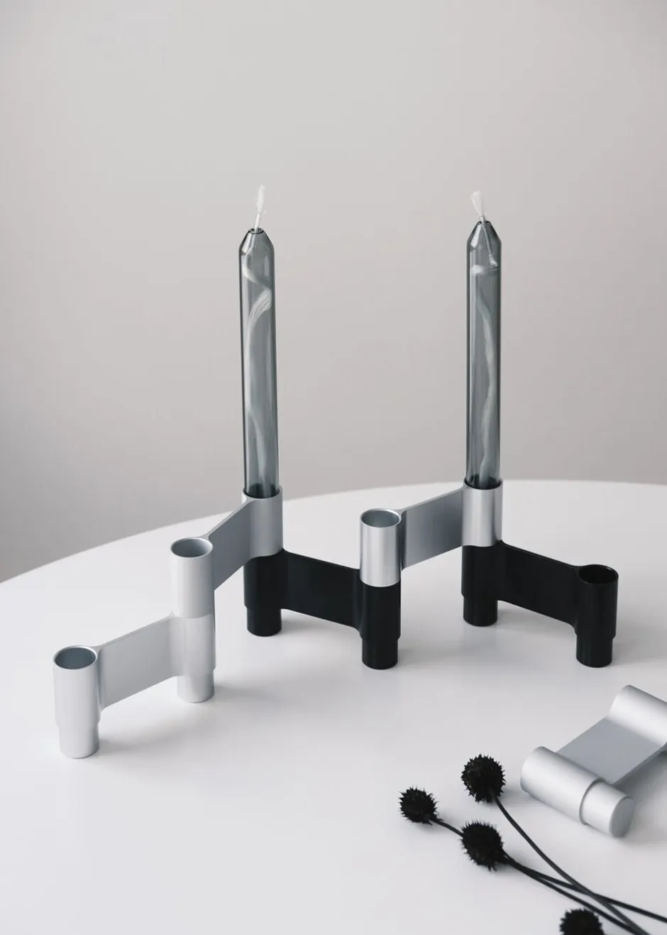 Adventsstager<Studio About LINK, CANDLE HOLDER, BLACK ANODIZED, 11060B