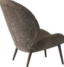 Møbler<Vipp Lodge Lounge Dark Oak Curly col. 07