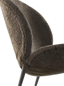 Møbler<Vipp Lodge Lounge Dark Oak Curly col. 07