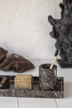 Badeværelsestilbehør<Mette Ditmer MARBLE toothbrush holder