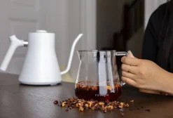 Kaffe & Te<Fellow Mighty Small Carafe