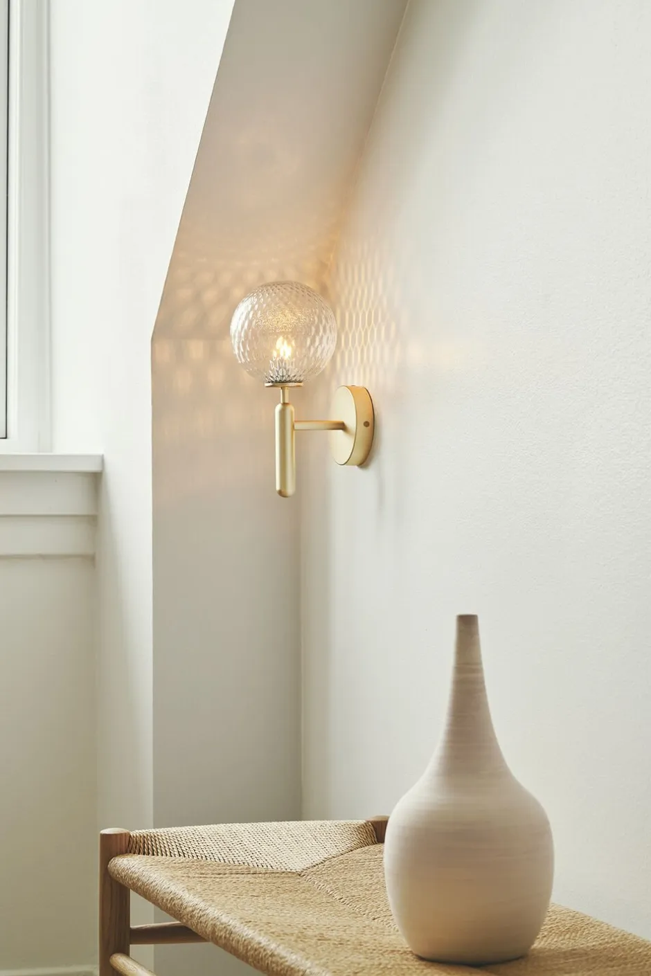 Væglamper<Nuura Miira Wall, brass / optic clear