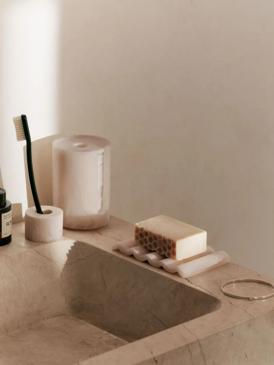 Badeværelsestilbehør<Ferm Living Mist Soap Dish - Pearl
