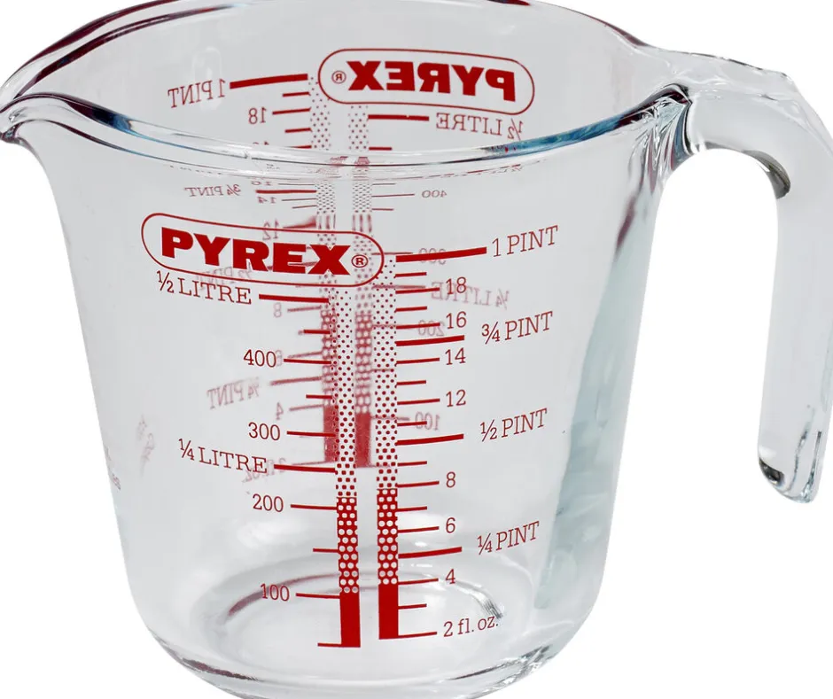 Bageartikler<Pyrex Målekande Classic 0,5 liter Glas