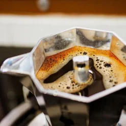Kaffe & Te<Bialetti Moka Express espressokande, 6 kop