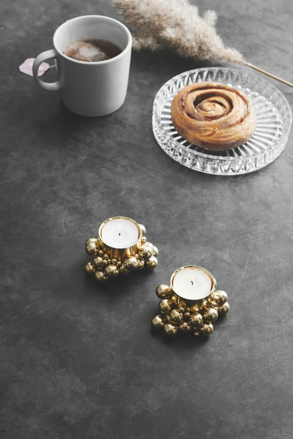 Lys & Lysestager<GEJST MOLEKYL Tealight 1 Brass