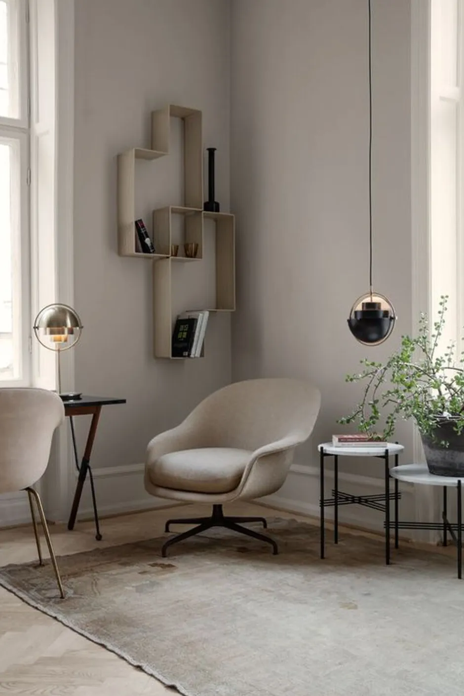 Pendler<Gubi Muli-Lite Pendant, Small Brass base