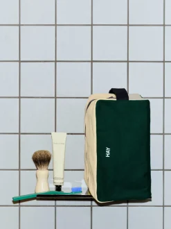 Opbevaring<Hay Multi Wash Bag-Medium-Dark green multi