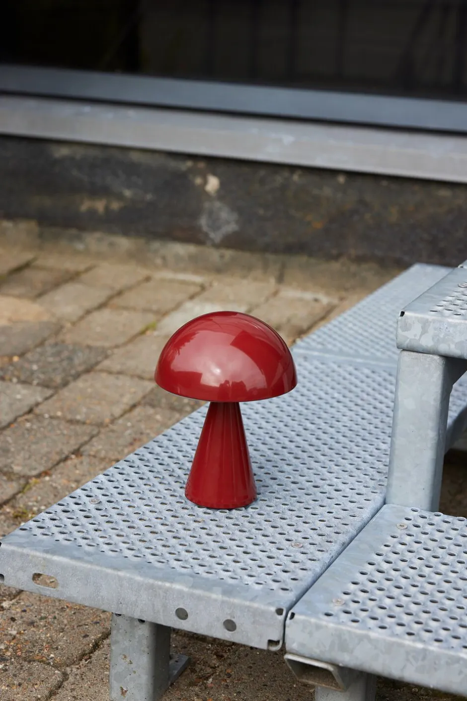 Trådløse Lamper<Hübsch Mush Portable Lamp Red