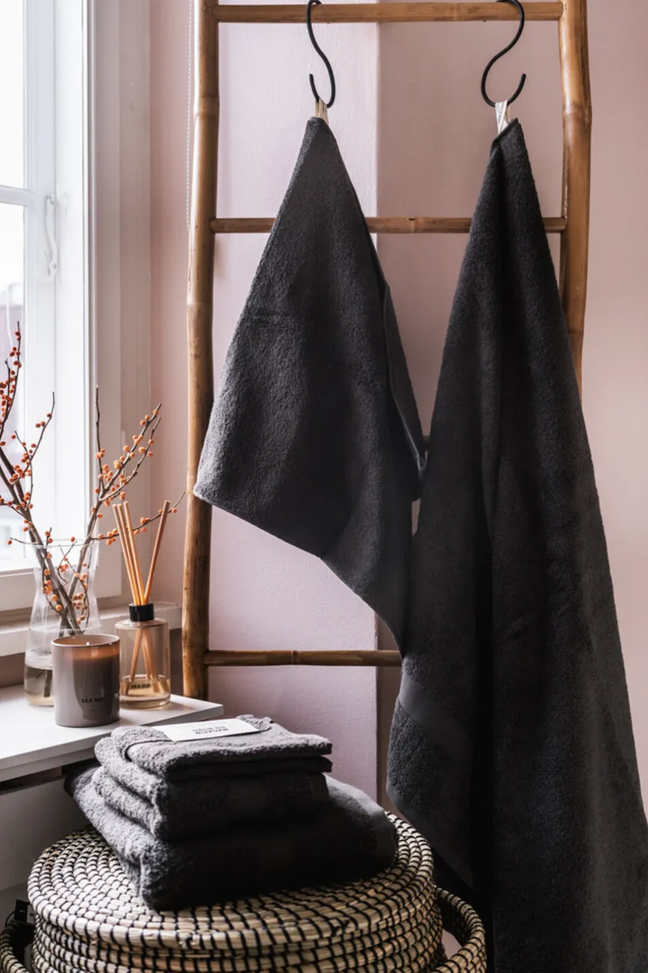 Håndklæder<Magasin du Nord Collection New frotté concrete håndklæde Mørkegrå